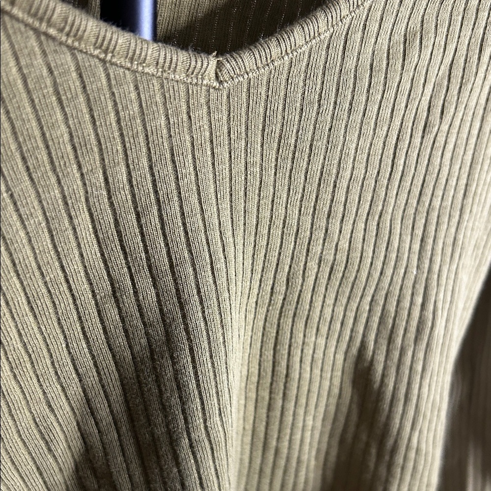 Topshop Olive Ribbed V-Neck Blouse - Picture 3 of 5